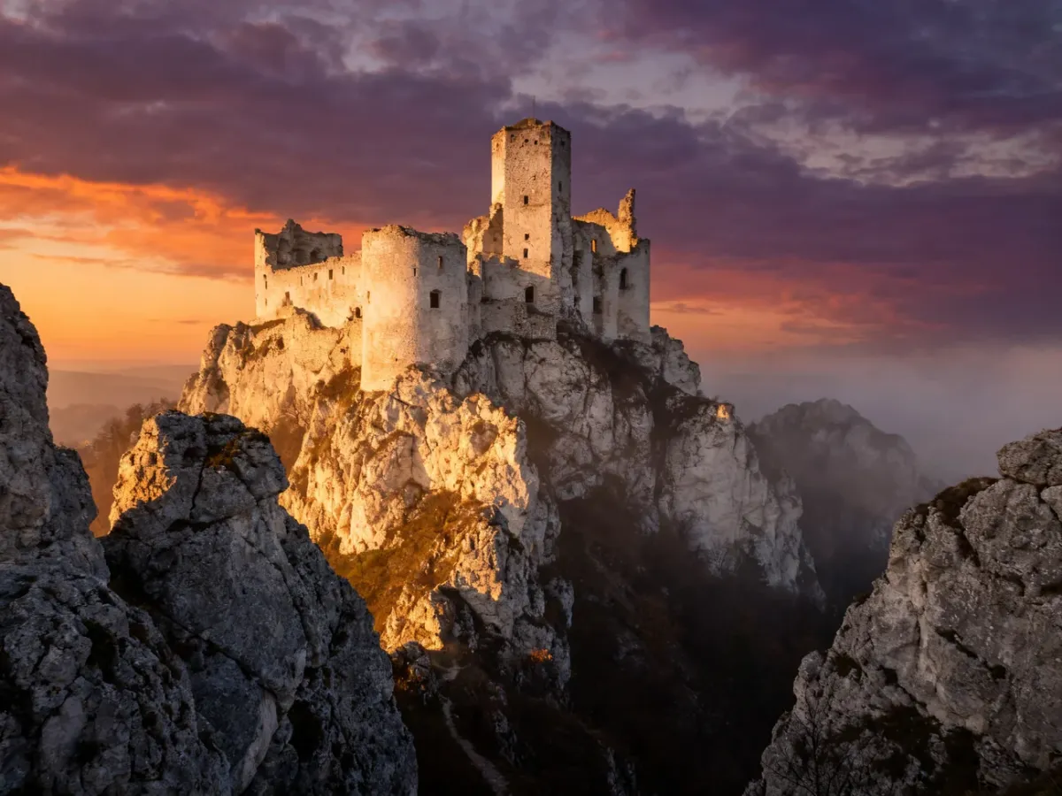 Ruins of Ogrodzieniec Castle among limestone rocks